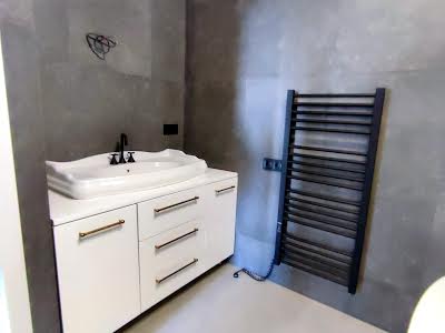 квартира за адресою Святошинська пл., 1
