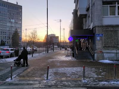 коммерческая по адресу Митрополита Василия Липковского ул. (Урицкого), 40