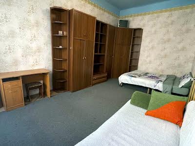 квартира по адресу Братьев Михновских ул. (Московская), 24