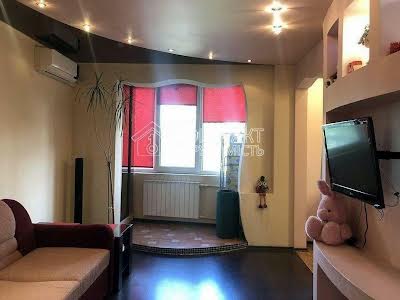 квартира за адресою Тракторобудівників просп., 110Б