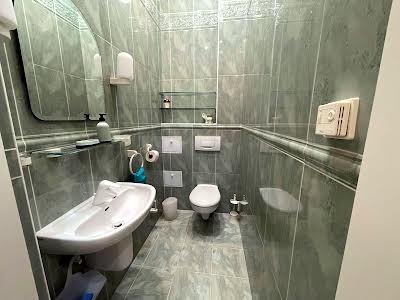 квартира за адресою Десятинна вул., 1/3