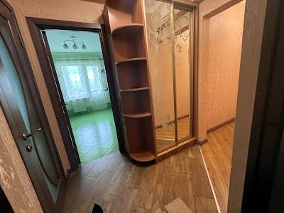 квартира по адресу Бориса Гмыри ул., 18