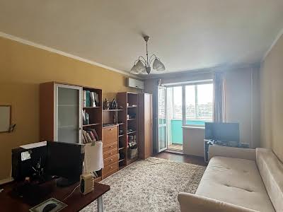 квартира за адресою Миколи Бажана просп., 7-А