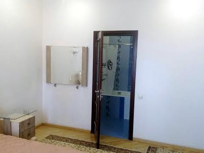 квартира за адресою В'ячеслава Чорновола вул., 25