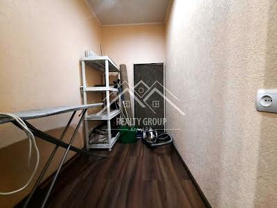 квартира за адресою Металургів просп., 26