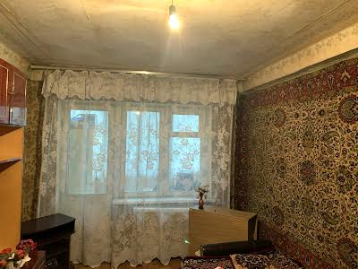 квартира по адресу Салютная ул.