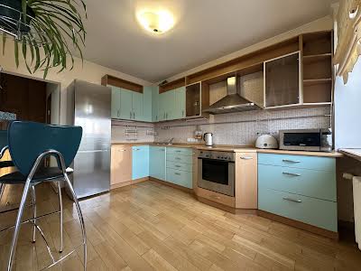 квартира за адресою Верховинна, 91