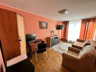 квартира за адресою Солом'янська вул., 23