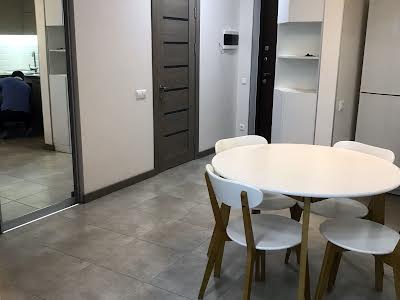 квартира за адресою Завальна вул., 10г