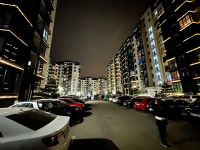 квартира за адресою Героїв Небесної Сотні просп., 18/6
