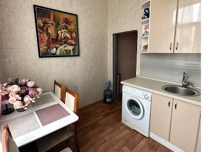квартира по адресу Короленко ул., 2