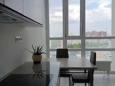 квартира за адресою Бережанська вул., 15