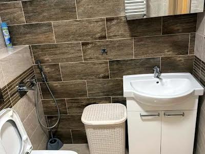 квартира за адресою Джерельна вул., 85
