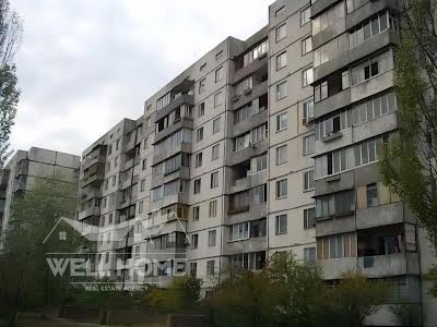 квартира за адресою Приозерна вул., 8