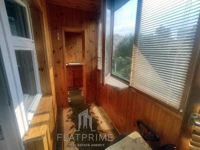 квартира за адресою Автозаводська вул., 61