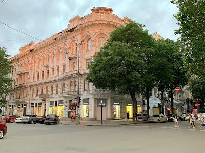 комерційна за адресою Грецька вул., 25