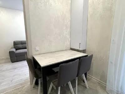 квартира за адресою Угорська вул., 10