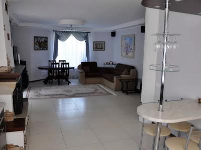 квартира за адресою Лугова вул., 17