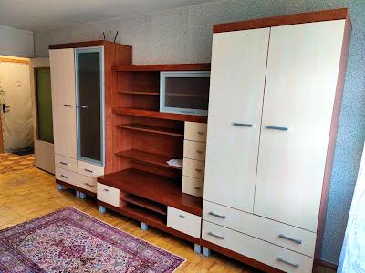 квартира за адресою Академіка Глушкова просп., 18