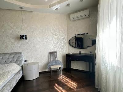 квартира за адресою Володимира Івасюка просп. (Героїв Сталінграду), 4