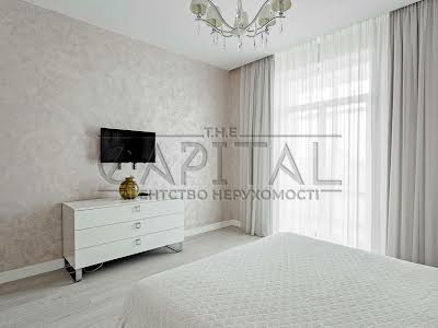 квартира за адресою Круглоуніверситетська вул., 3-5