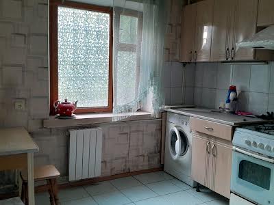 квартира за адресою Василя Касіяна вул., 10