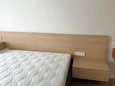 квартира за адресою Набережна Перемоги вул., 128