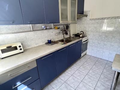 квартира за адресою Володимира Великого вул. (), 125