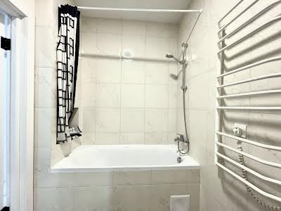 квартира за адресою Соборна вул., 103/13