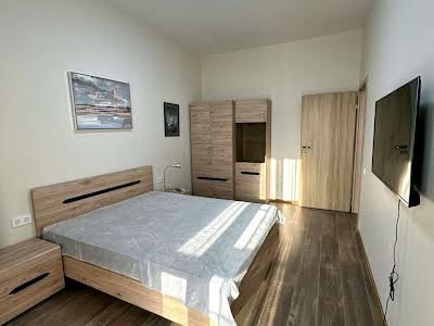 квартира за адресою Під Дубом вул. (Космонавтів), 26
