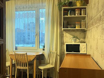 квартира за адресою Приозерна вул., 10-Г