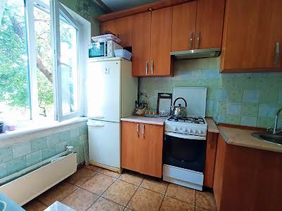 квартира за адресою Текстильників вул., 11а