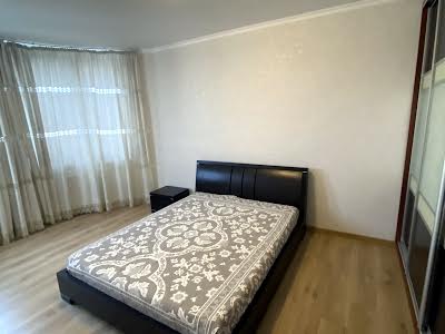 квартира за адресою Єлизавети Чавдар вул., 3