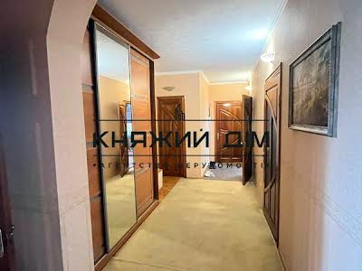квартира за адресою Драгоманова вул., 31Б