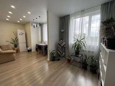 квартира за адресою Промениста вул., 42