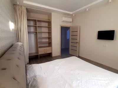 квартира за адресою Генуезька вул., 3б