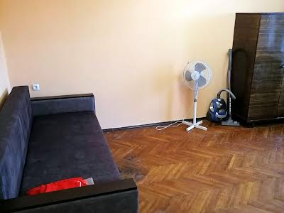 квартира за адресою Мілютенка вул., 28а
