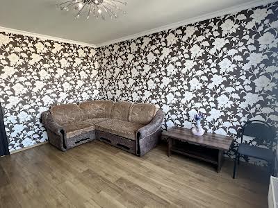 квартира за адресою Богатирська вул., 6 А