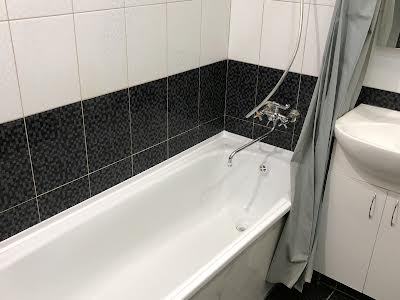 квартира за адресою Здолбунівська вул., 13