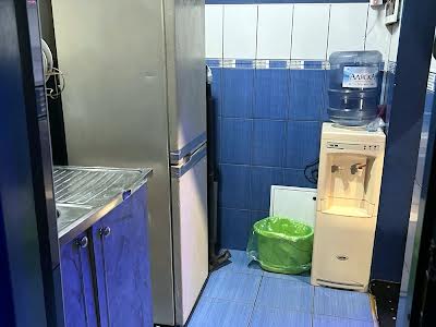 комерційна за адресою Дмитра Яворницького вул., 8