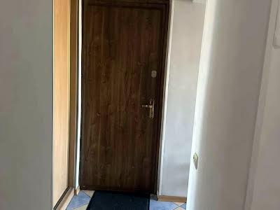 квартира за адресою Вагонна вул., 8