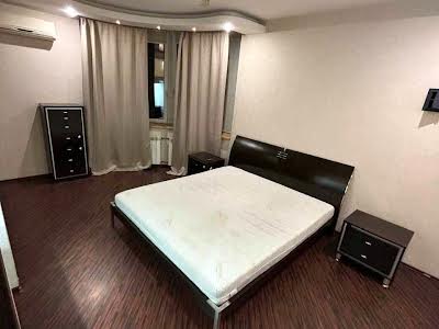 квартира по адресу Степана Руданского ул., 4-6