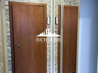 квартира за адресою Світлицького вул., 26