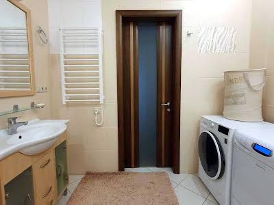 квартира за адресою Петра Болбочана вул. (Клапцова), 52