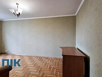 квартира за адресою Генерала Тупика, 14Б