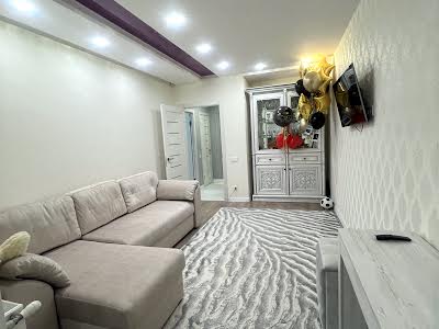 квартира за адресою Івана Пулюя вул., 40