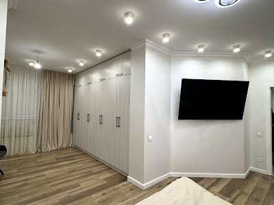 квартира за адресою Свободи, 1