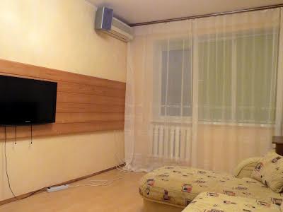 квартира за адресою Героев Сталинграда просп., 25