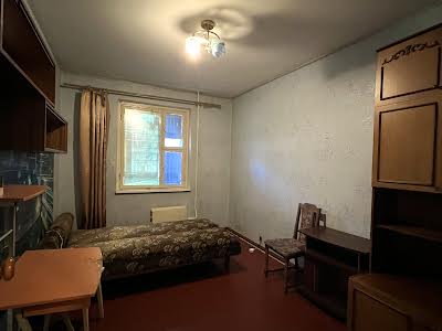 квартира по адресу Драгоманова ул., 42