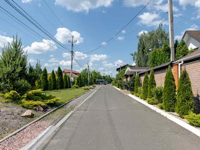 будинок за адресою с. Іванковичі, Молодіжна